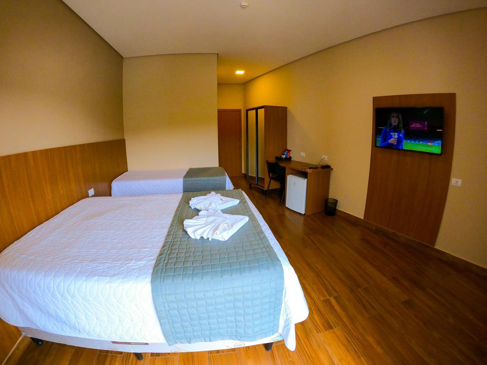 Hotel Beira Rio Piraju Exterior photo